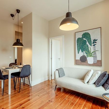 Sunny House - Bright 2 Bedroom Apartment W/ Office Lisboa エクステリア 写真