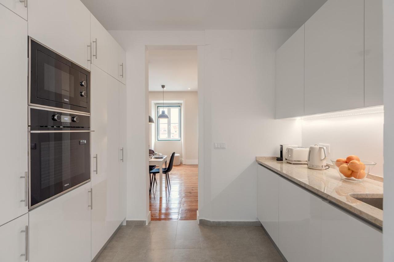 Sunny House - Bright 2 Bedroom Apartment W/ Office Lisboa エクステリア 写真