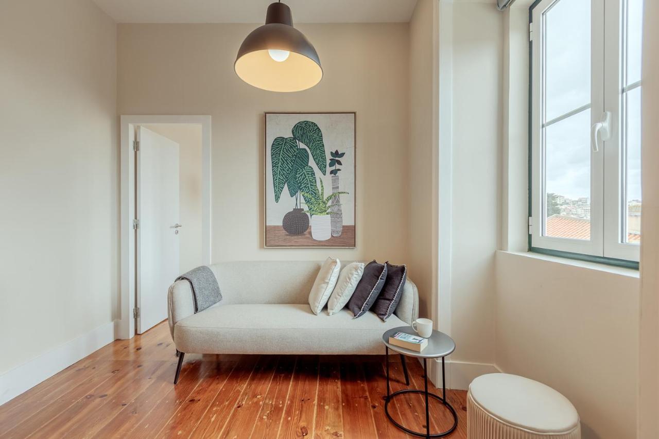 Sunny House - Bright 2 Bedroom Apartment W/ Office Lisboa エクステリア 写真