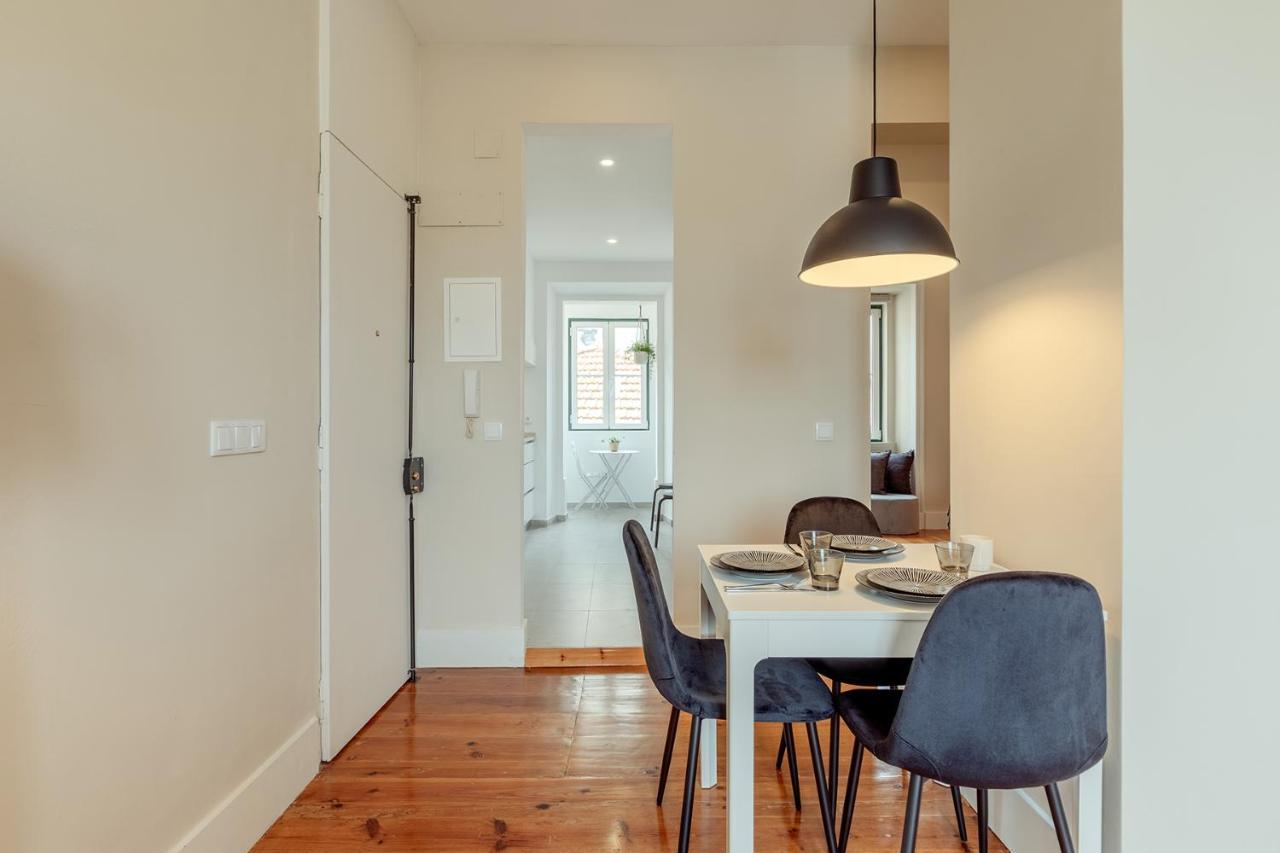 Sunny House - Bright 2 Bedroom Apartment W/ Office Lisboa エクステリア 写真